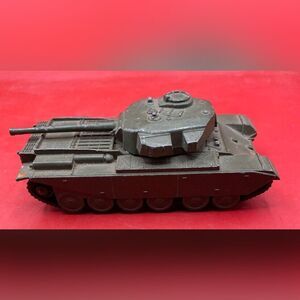 Vintage WW2 Army Centurion Tank Military Dinky #651 Iron Green 5”